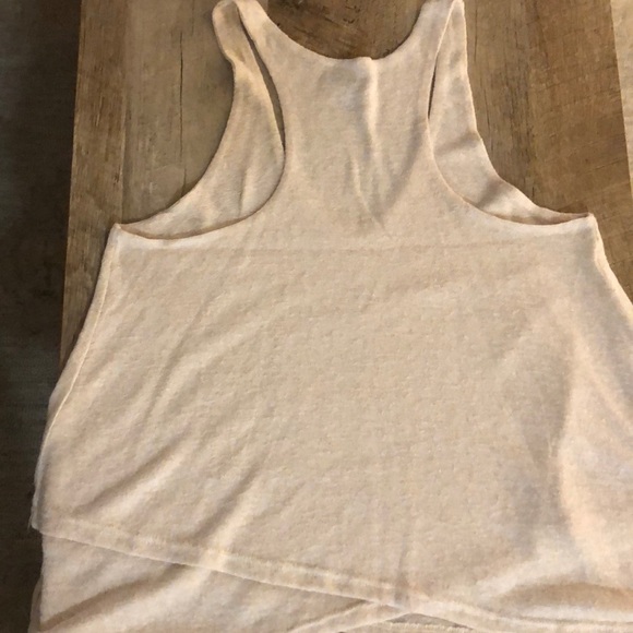 SOLD!!!! Urban Outfitters Tank Top - Picture 4 of 5